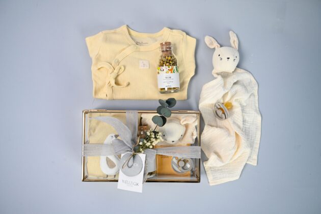 CAM KUTUDA BEBEK HEDİYESİ - UNISEX